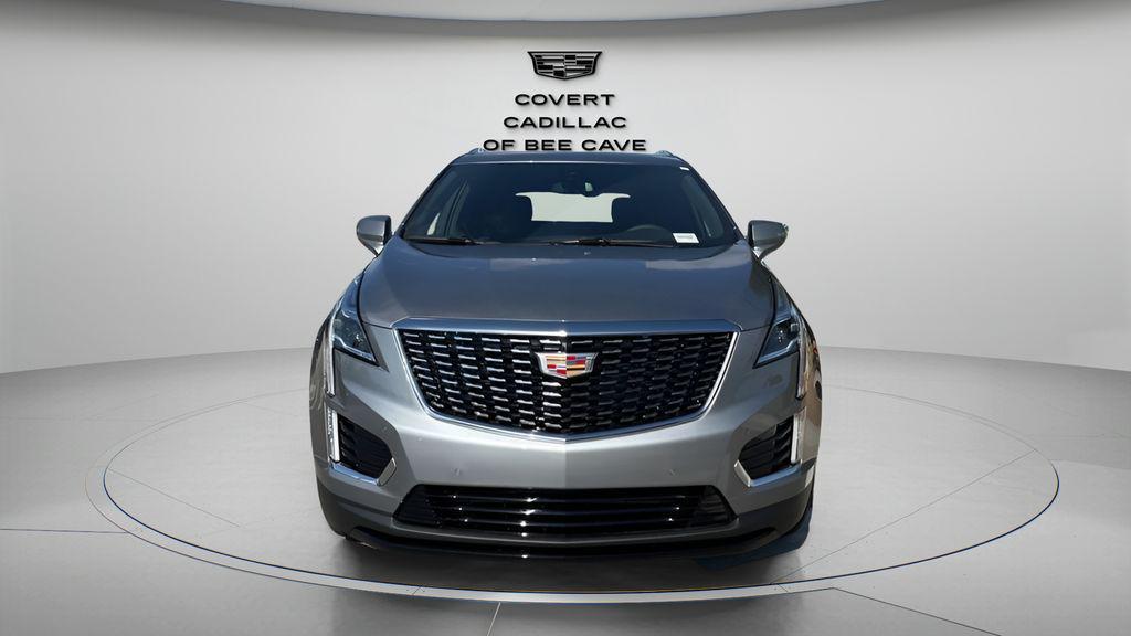new 2025 Cadillac XT5 car, priced at $44,290
