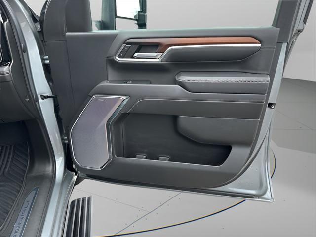 used 2024 GMC Sierra 2500 car, priced at $76,499