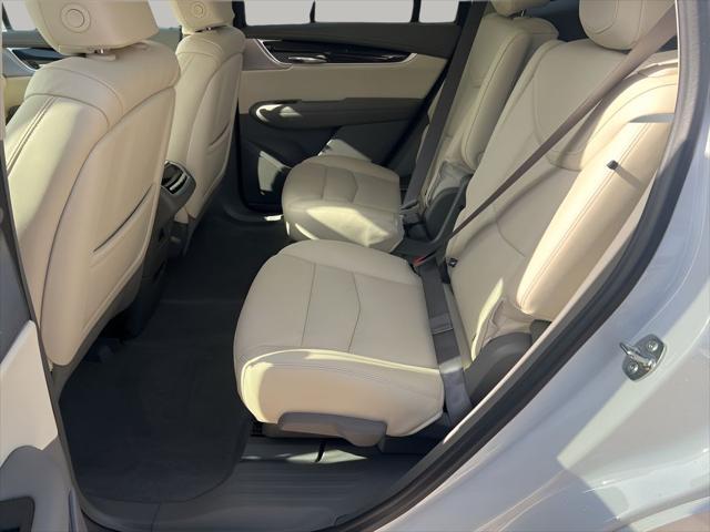 new 2025 Cadillac XT6 car, priced at $61,464