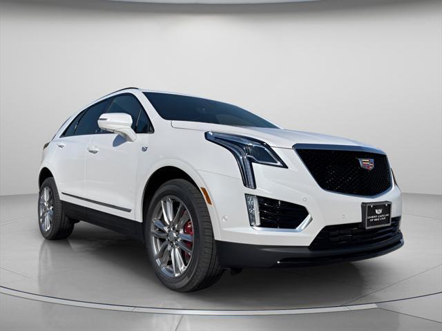 new 2025 Cadillac XT5 car, priced at $61,090