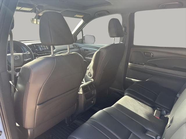 used 2023 Honda Passport car, priced at $36,499