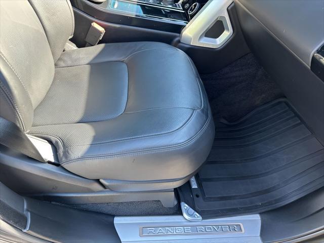used 2019 Land Rover Range Rover car, priced at $39,999