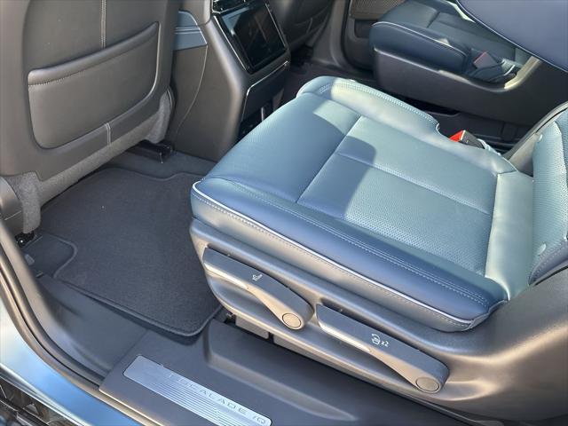 new 2025 Cadillac Escalade car, priced at $165,004