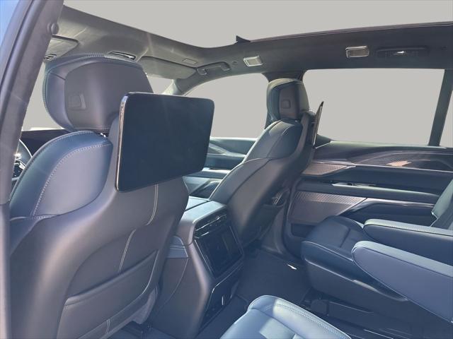 new 2025 Cadillac Escalade car, priced at $165,004