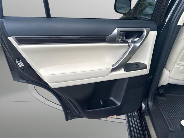 used 2023 Lexus GX 460 car, priced at $62,149