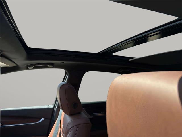 new 2025 Cadillac XT5 car, priced at $59,330