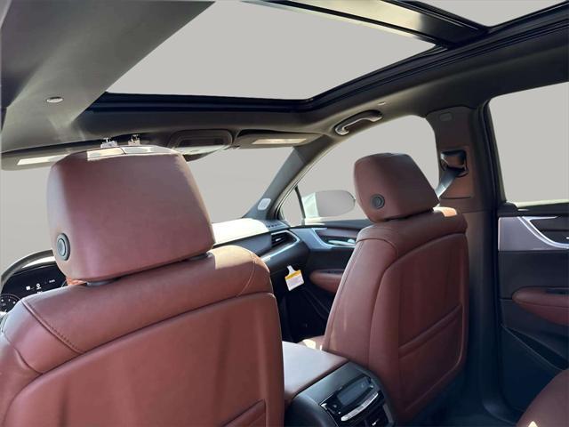 new 2025 Cadillac XT5 car, priced at $59,330