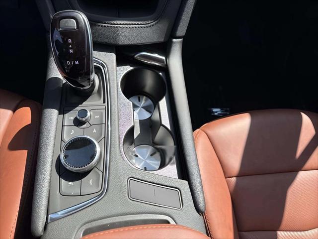 new 2025 Cadillac XT5 car, priced at $59,330