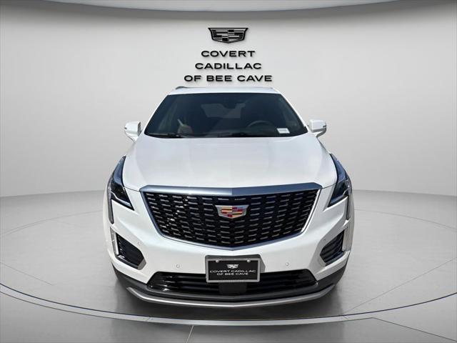new 2025 Cadillac XT5 car, priced at $59,330
