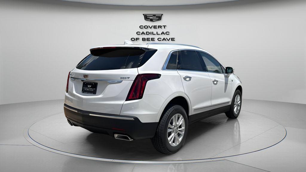 new 2025 Cadillac XT5 car, priced at $45,515
