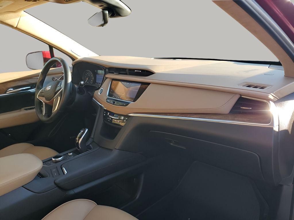 used 2020 Cadillac XT5 car, priced at $20,299