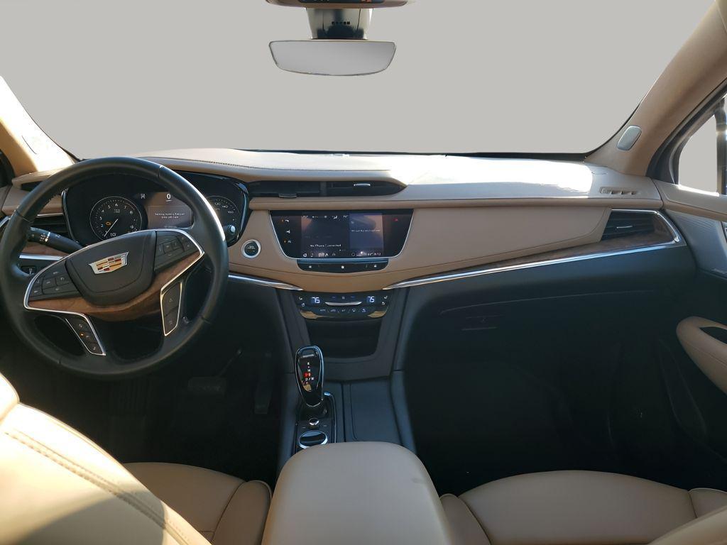 used 2020 Cadillac XT5 car, priced at $20,299