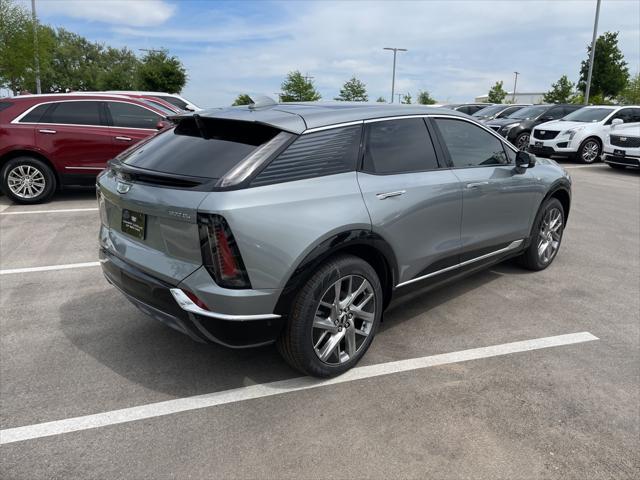 new 2025 Cadillac OPTIQ car, priced at $55,664