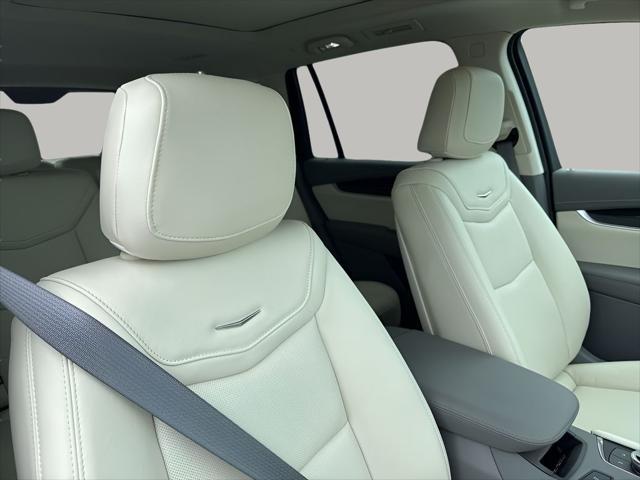new 2025 Cadillac XT6 car, priced at $55,690