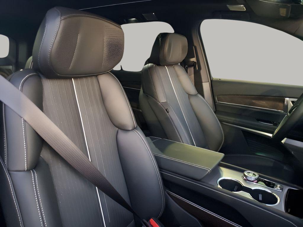 new 2026 Cadillac VISTIQ car, priced at $82,189