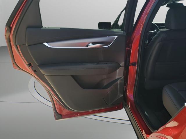 new 2025 Cadillac XT5 car, priced at $46,239