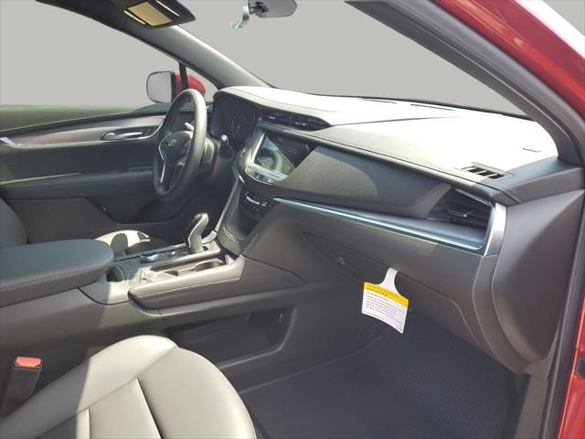 new 2025 Cadillac XT5 car, priced at $46,239