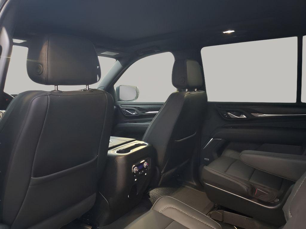 used 2024 GMC Yukon XL car, priced at $69,899