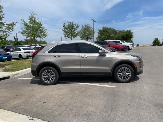 new 2025 Cadillac XT4 car, priced at $45,010