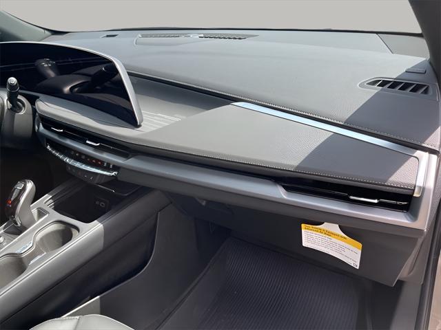 new 2025 Cadillac XT4 car, priced at $45,010