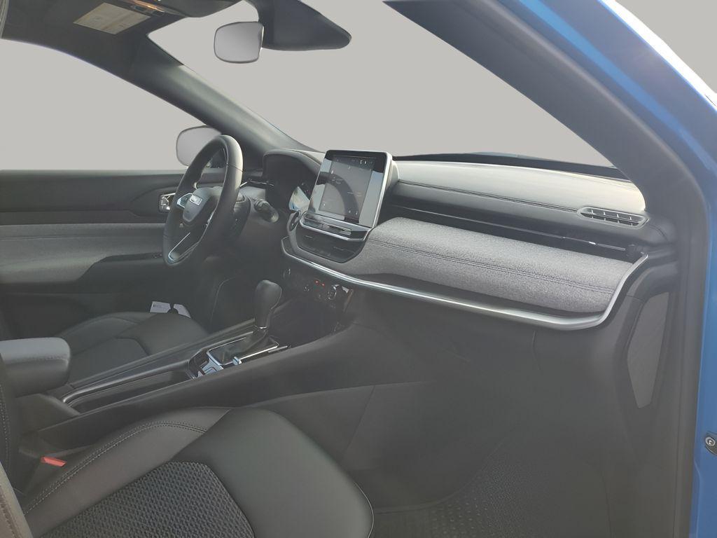 used 2025 Jeep Compass car, priced at $25,897