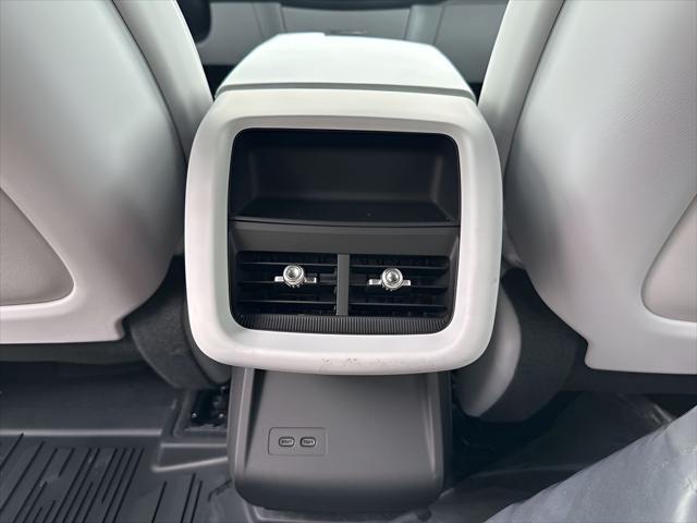 new 2025 Cadillac LYRIQ car, priced at $64,284