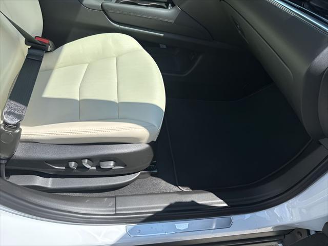 new 2025 Cadillac XT6 car, priced at $65,865