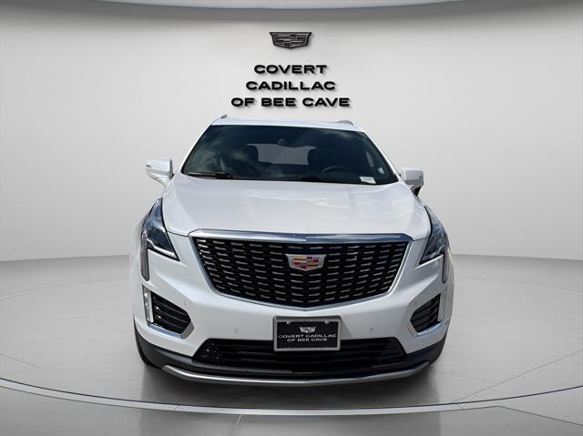 new 2025 Cadillac XT5 car, priced at $52,215