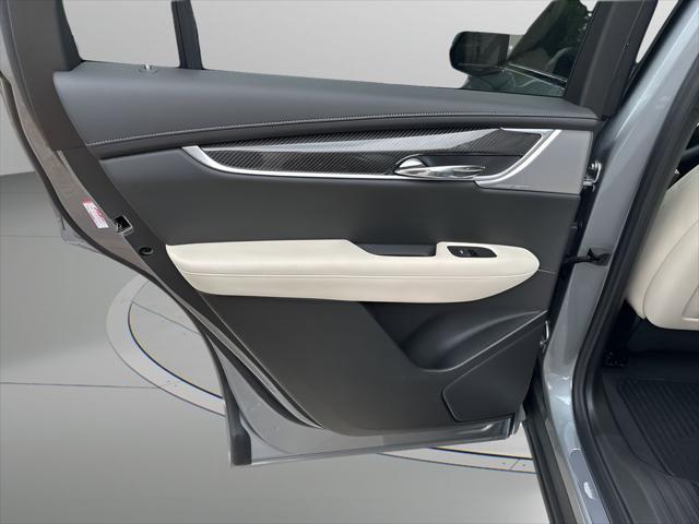 new 2025 Cadillac XT6 car, priced at $65,035