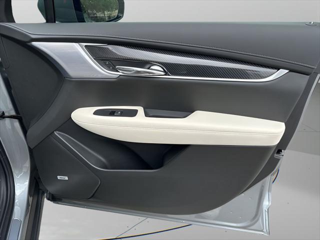 new 2025 Cadillac XT6 car, priced at $65,035