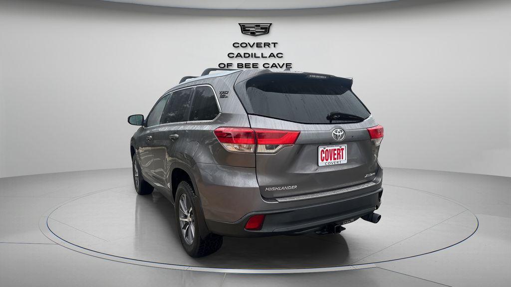used 2019 Toyota Highlander car, priced at $21,431
