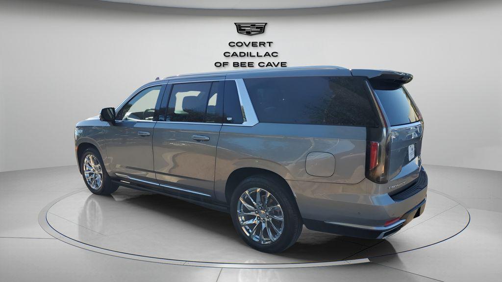 used 2023 Cadillac Escalade ESV car, priced at $70,937