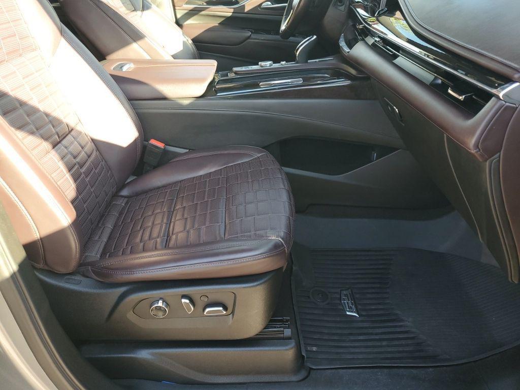 used 2023 Cadillac Escalade ESV car, priced at $70,937