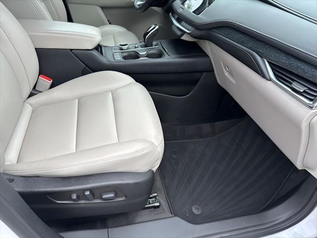 used 2021 Cadillac XT4 car, priced at $28,199
