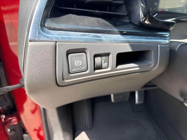 used 2021 Cadillac XT6 car, priced at $37,988