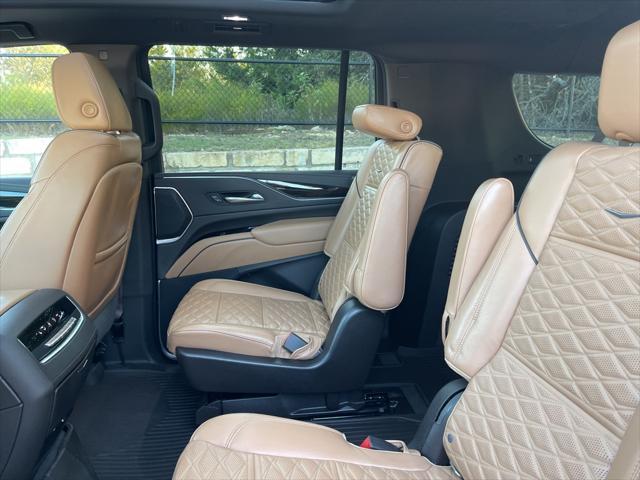 used 2021 Cadillac Escalade ESV car, priced at $65,499