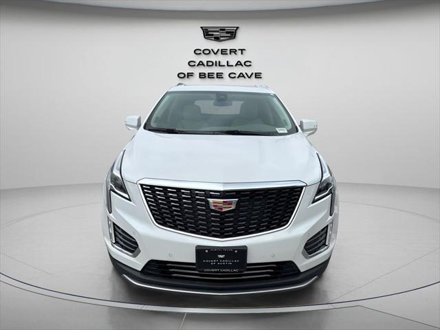 new 2025 Cadillac XT5 car, priced at $54,310