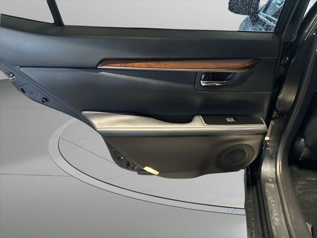 used 2018 Lexus ES 350 car, priced at $26,999
