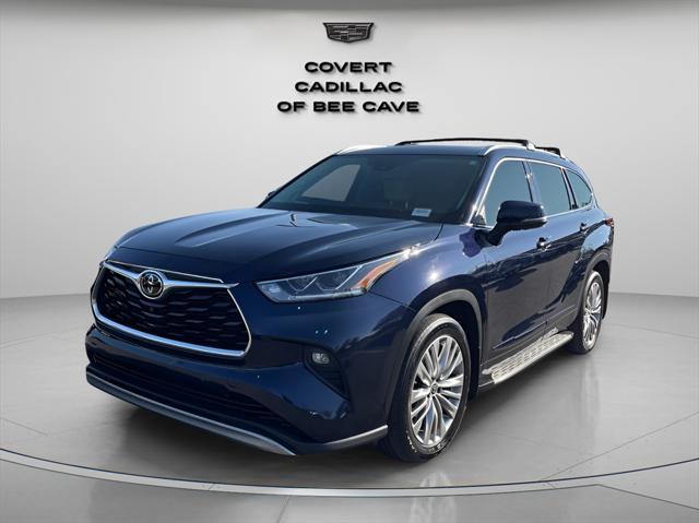 used 2022 Toyota Highlander car, priced at $38,997