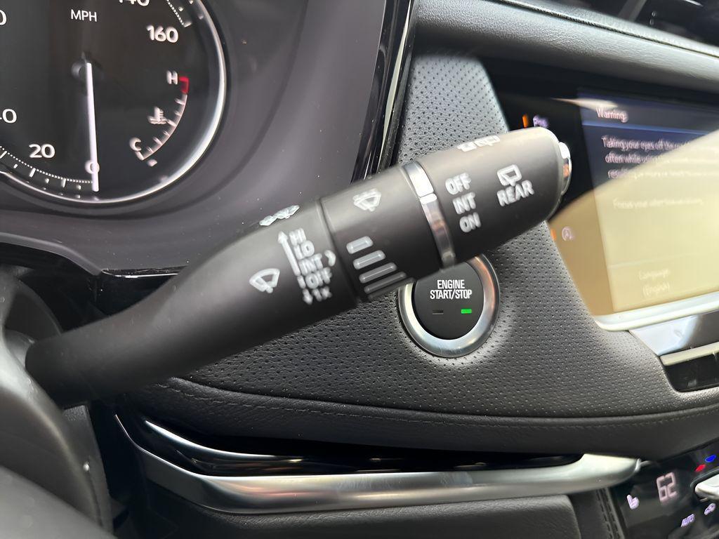 new 2025 Cadillac XT6 car, priced at $49,215