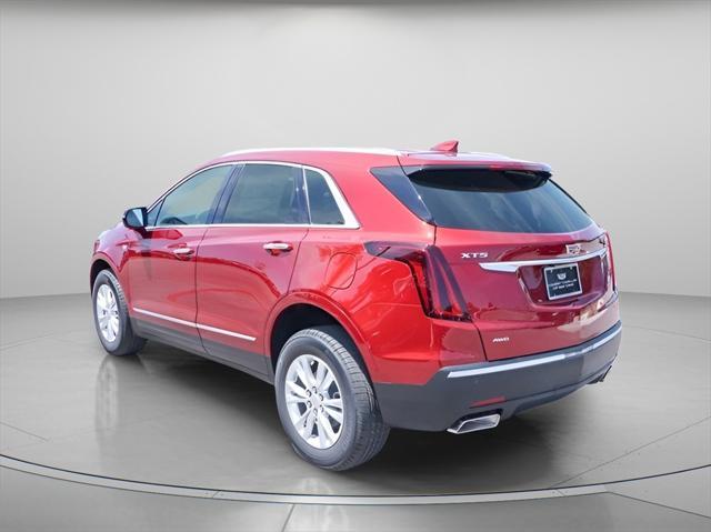 new 2025 Cadillac XT5 car, priced at $47,915