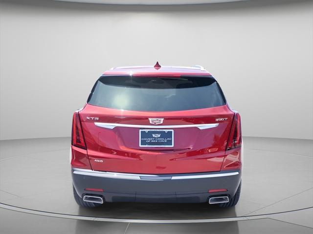 new 2025 Cadillac XT5 car, priced at $47,915