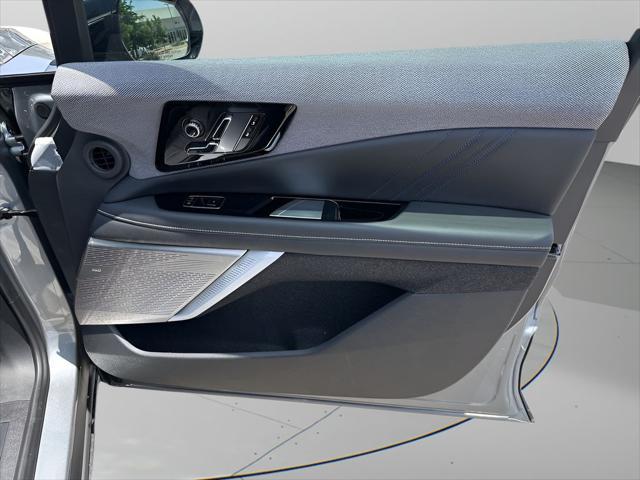 new 2025 Cadillac OPTIQ car, priced at $55,664