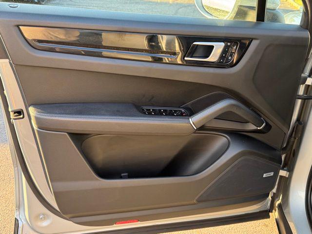 used 2020 Porsche Cayenne car, priced at $28,495