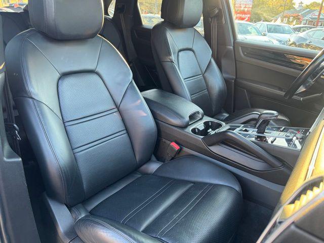 used 2020 Porsche Cayenne car, priced at $28,495