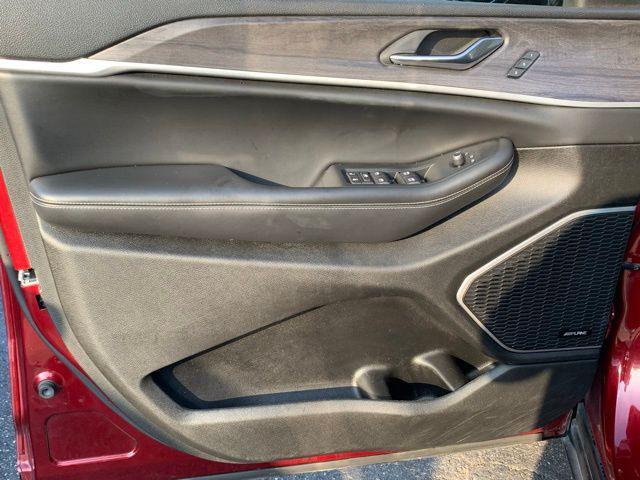 used 2021 Jeep Grand Cherokee L car, priced at $24,995