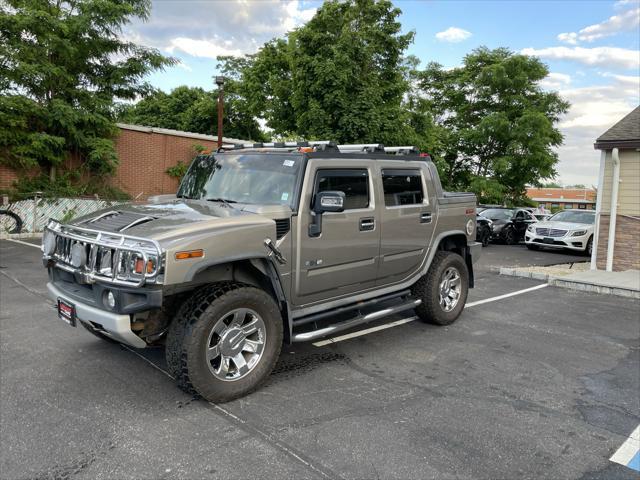 used 2009 Hummer H2 car, priced at $28,995