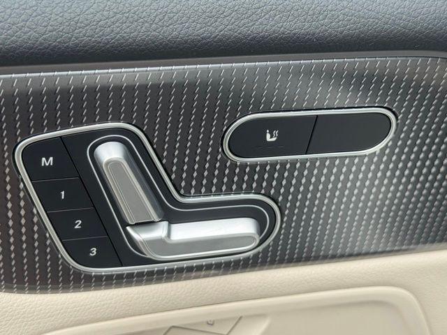 used 2021 Mercedes-Benz GLB 250 car, priced at $24,995