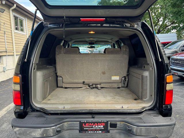 used 2006 Chevrolet Suburban car, priced at $14,995