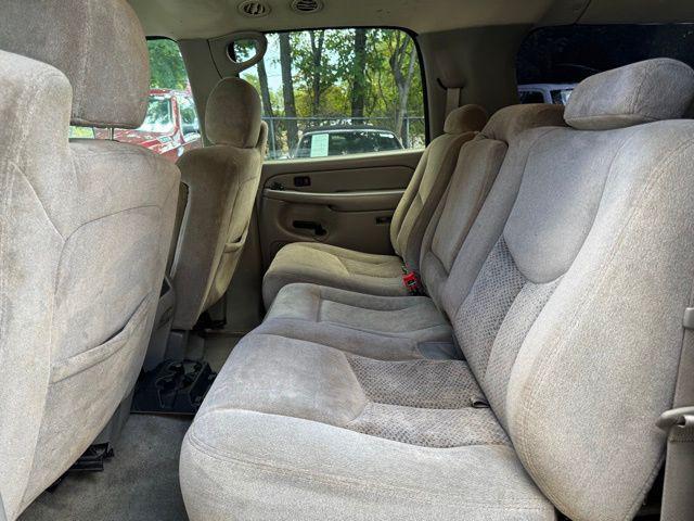 used 2006 Chevrolet Suburban car, priced at $14,995